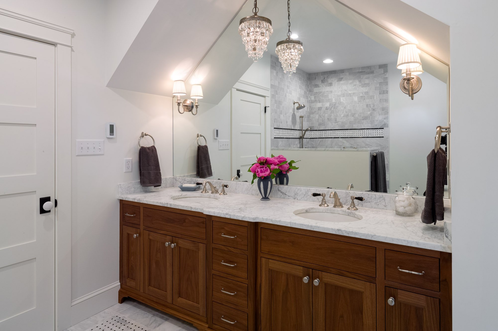 Borough Colonial bath vanity