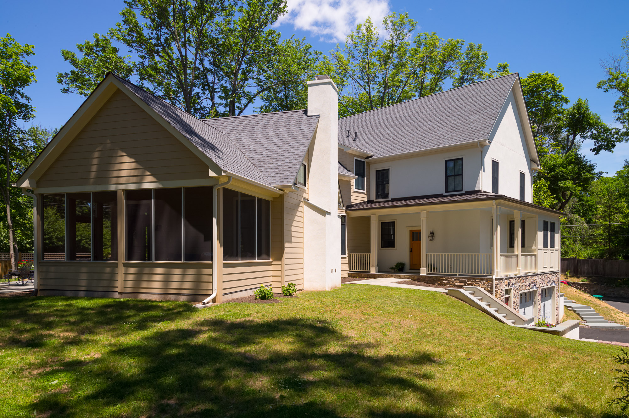 Borough Colonial backyard